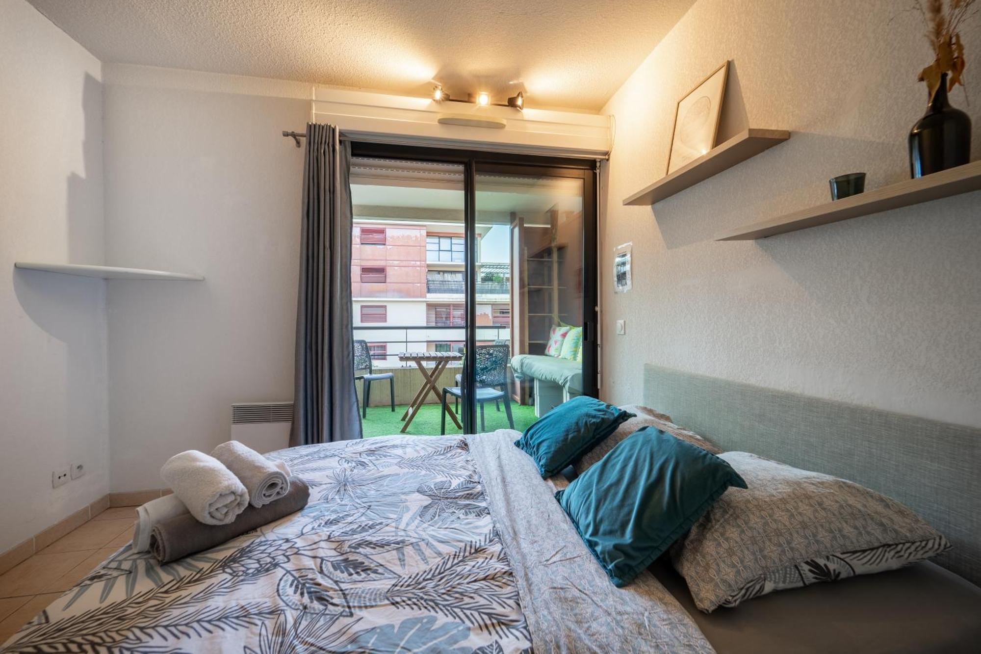 Le Dory - Spacieux, Climatisation, Terrasse & Parking Montpellier Kültér fotó